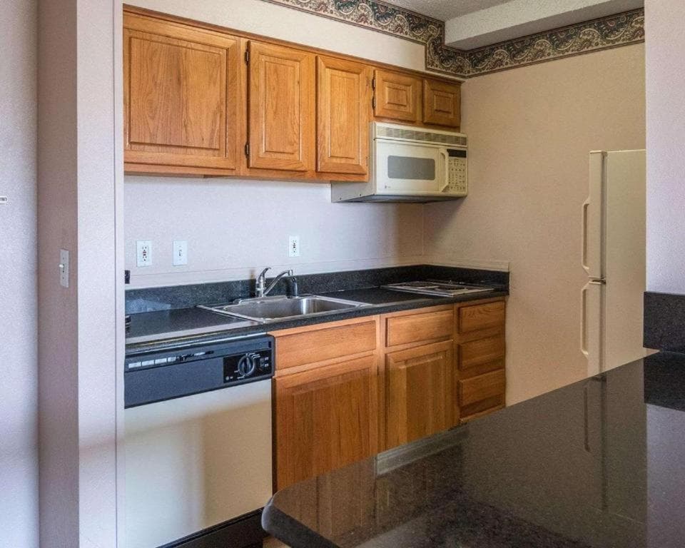 Economy Inn & Suites gallery photo in Shreveport, LA — image 40