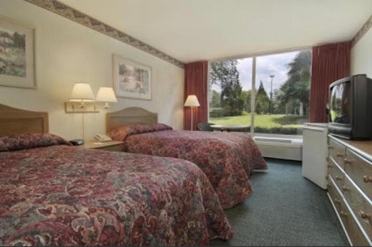 Economy Inn & Suites gallery photo in Shreveport, LA — image 46