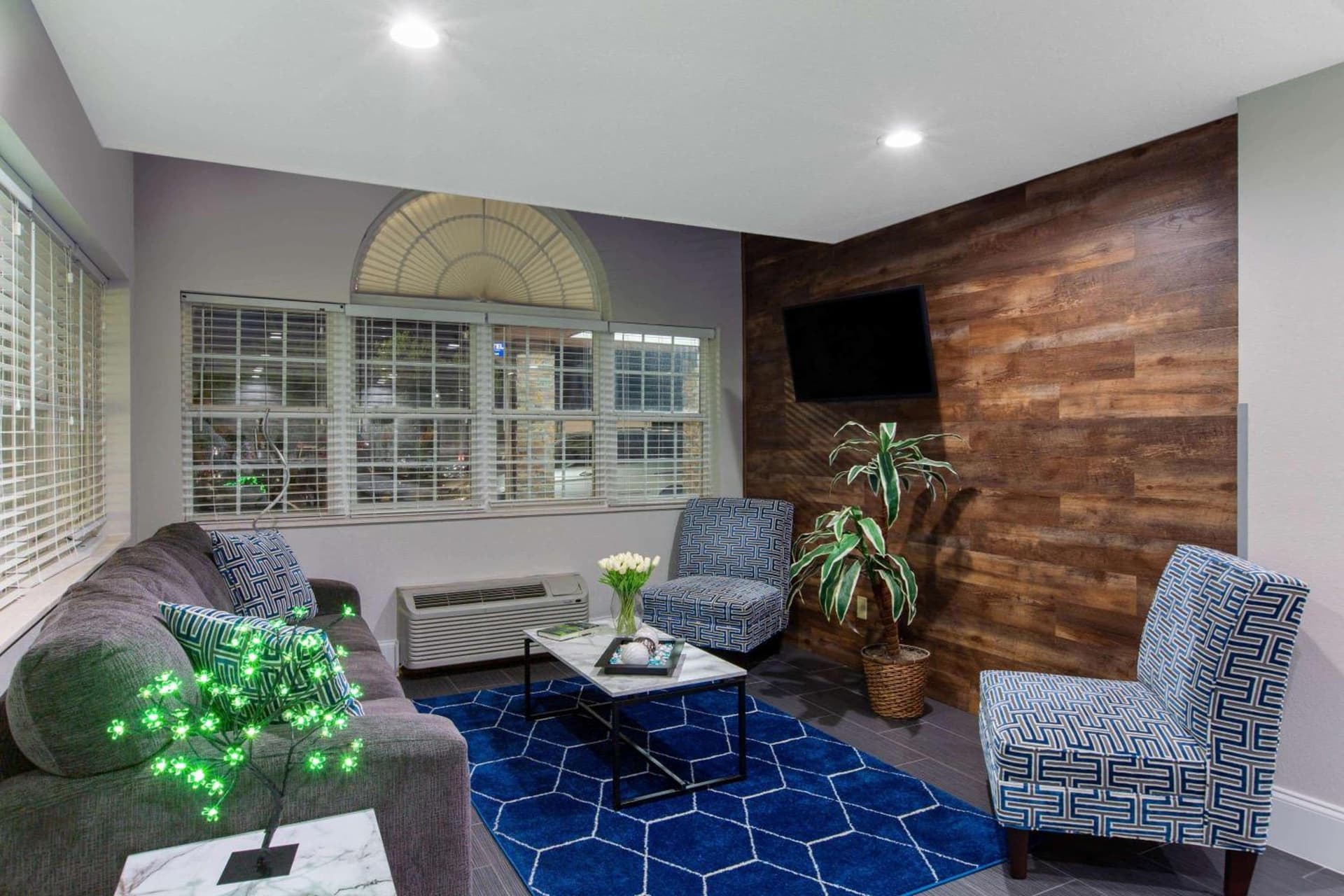 Microtel Inn & Suites by Wyndham Augusta/Riverwatch gallery photo in Augusta, GA — image 42