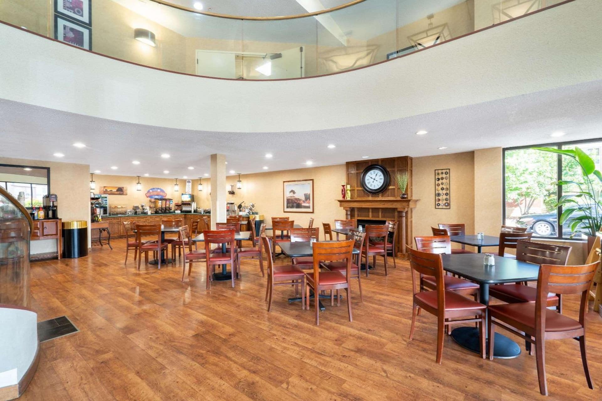 Baymont by Wyndham Knoxville/Cedar Bluff gallery photo in Knoxville, TN — image 4