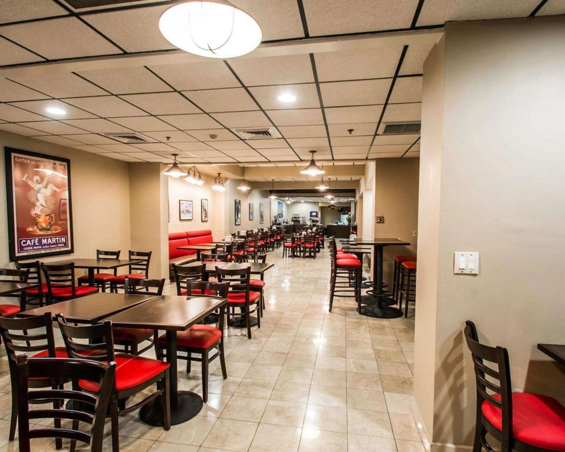 Clarion Inn & Suites Miami International Airport gallery photo in Miami, FL — image 10