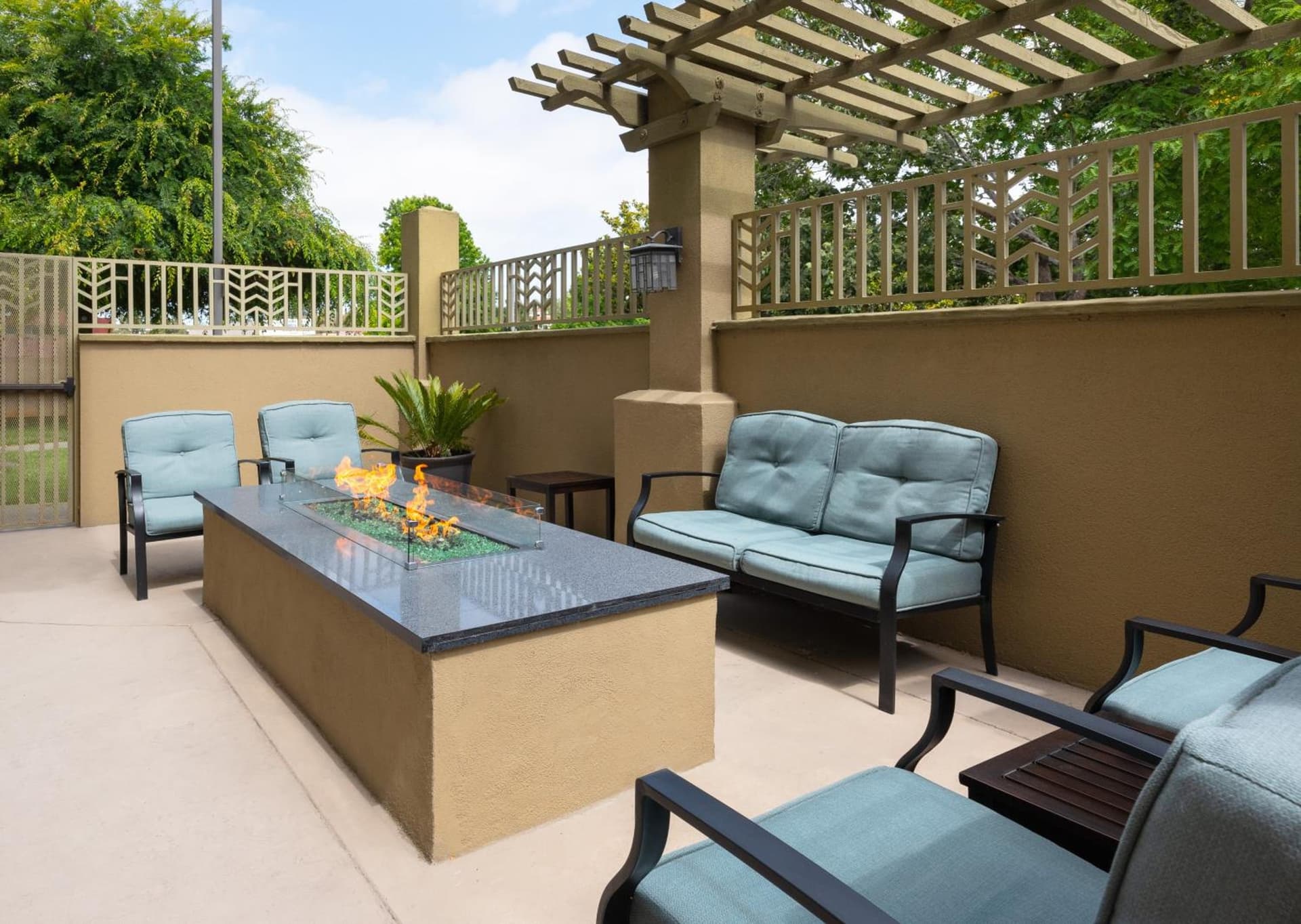 Larkspur Landing Extended Stay Suites Sunnyvale gallery photo in Sunnyvale, CA — image 21