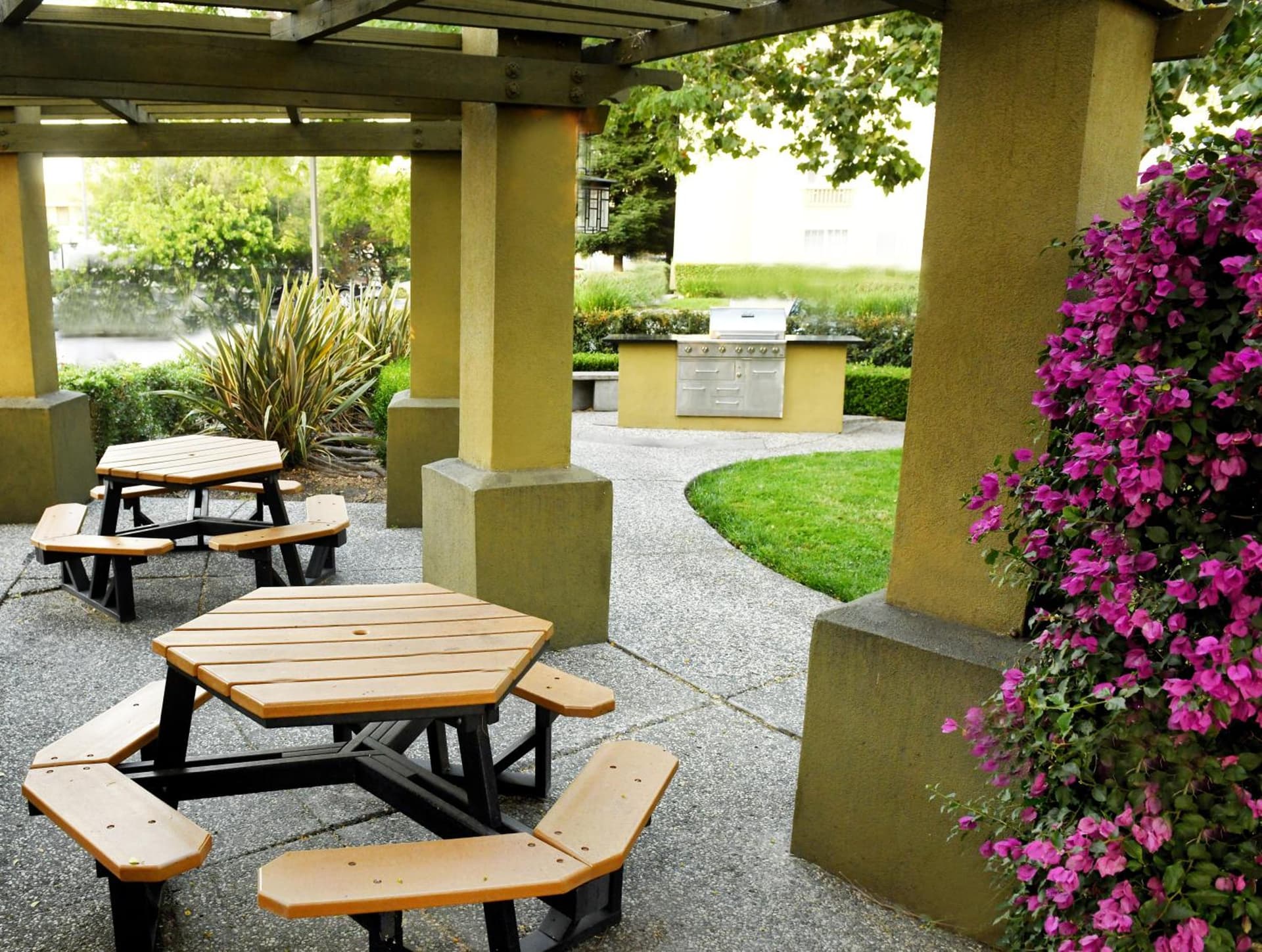 Larkspur Landing Extended Stay Suites Sunnyvale gallery photo in Sunnyvale, CA — image 8