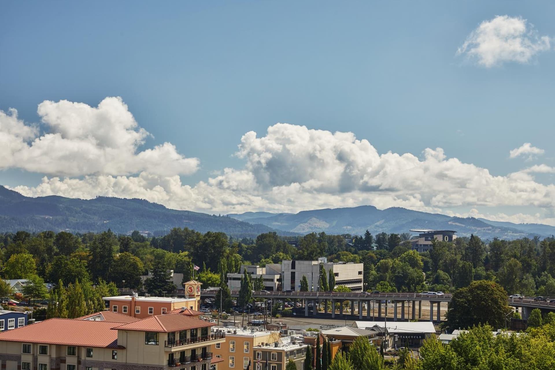 Graduate by Hilton Eugene gallery photo in Eugene, OR — image 10