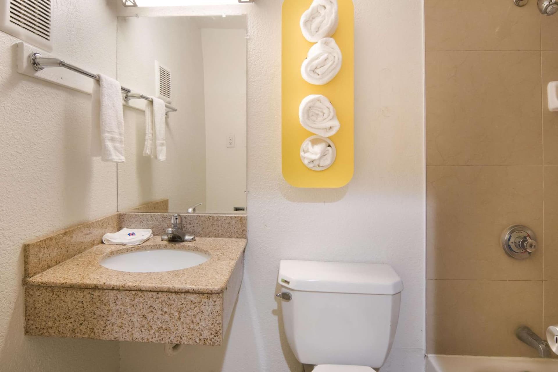 Motel 6-Fort Worth, TX - Seminary interior in Fort Worth, TX — gallery photo 2