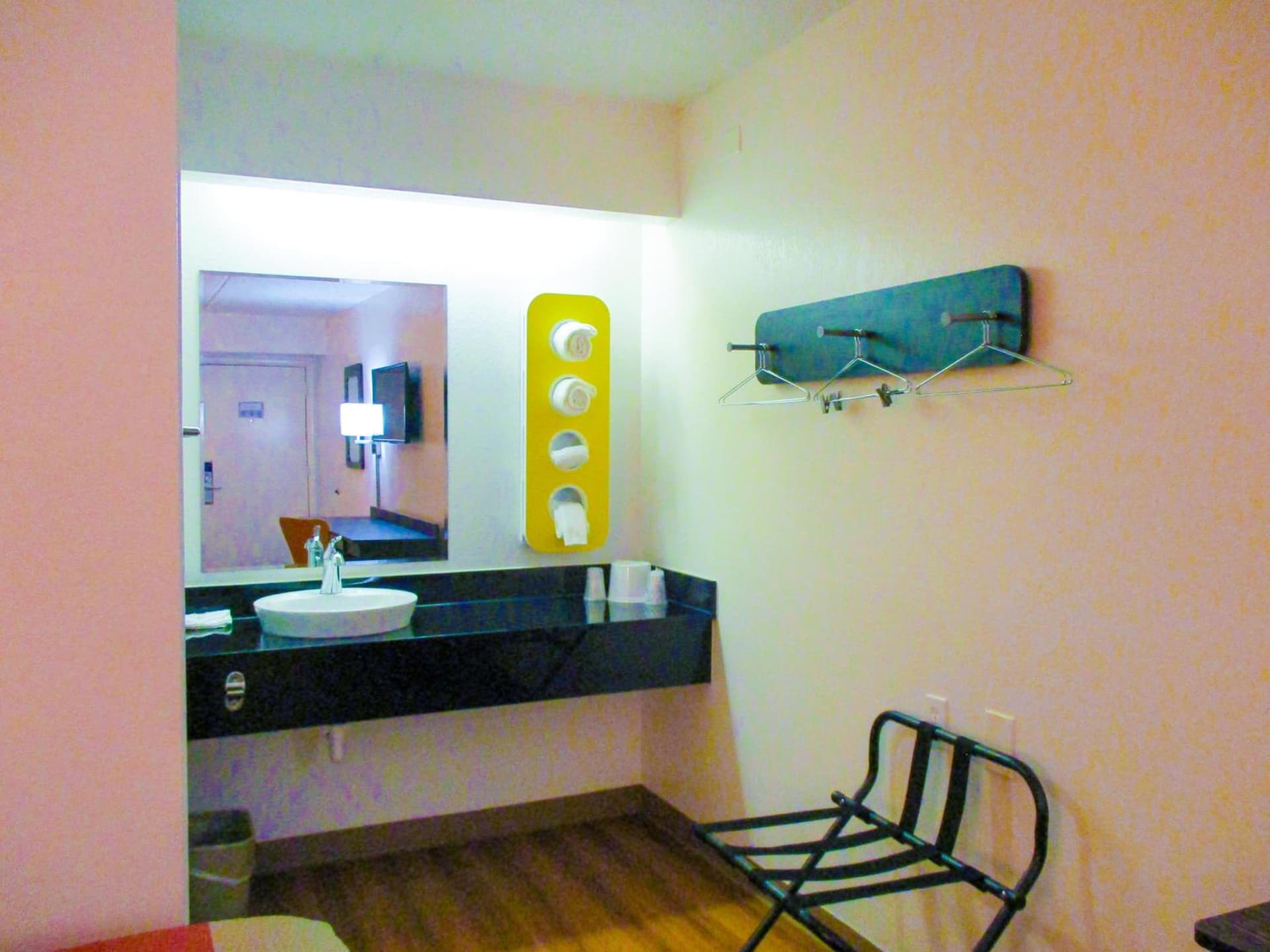 Motel 6-Memphis, TN - Downtown gallery photo in Memphis, TN — image 46