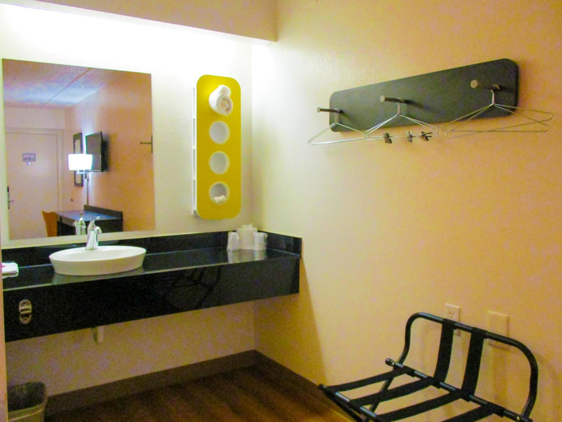 Motel 6-Memphis, TN - Downtown gallery photo in Memphis, TN — image 59