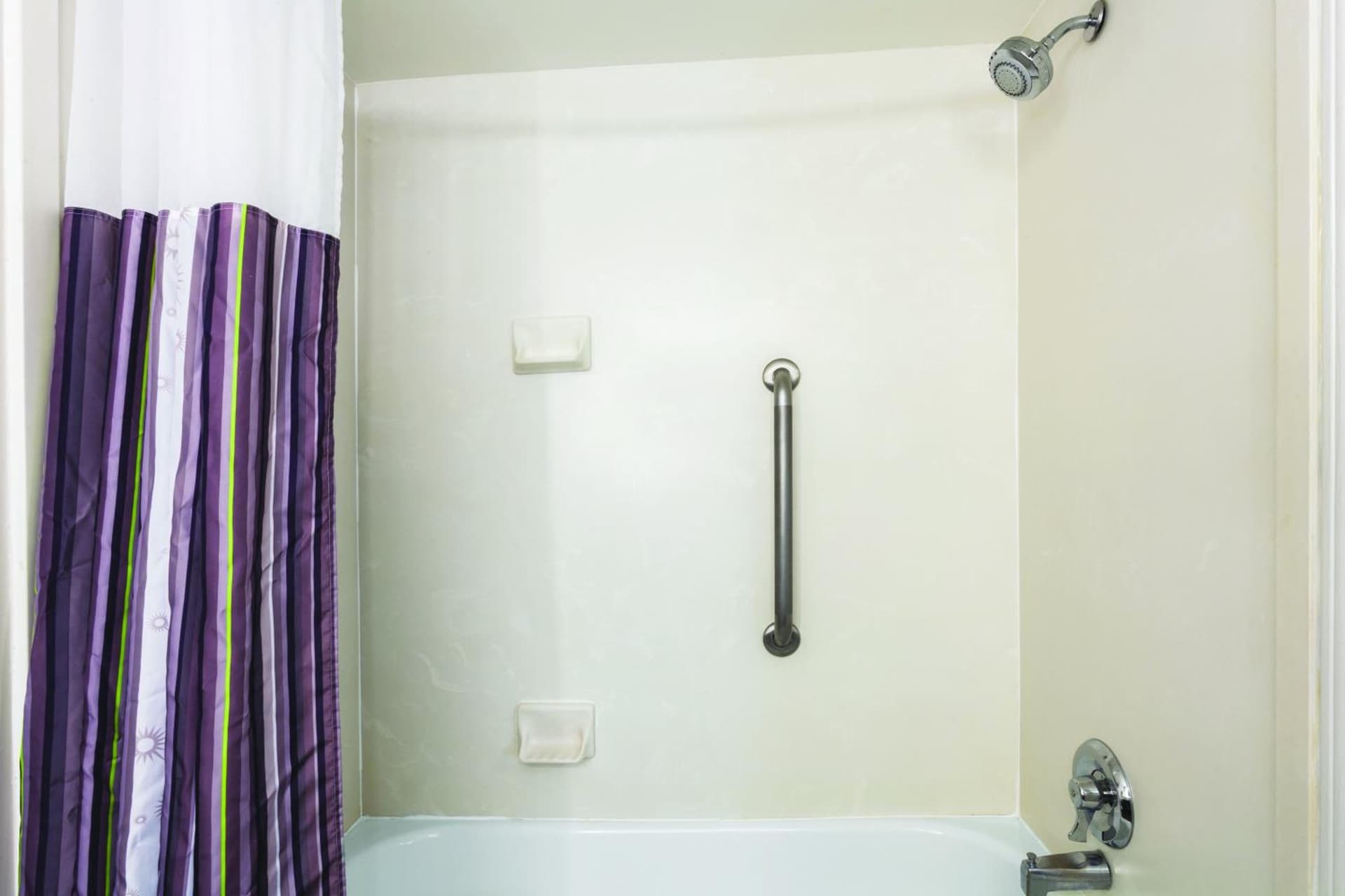 La Quinta by Wyndham Columbus North gallery photo in Columbus, GA — image 5