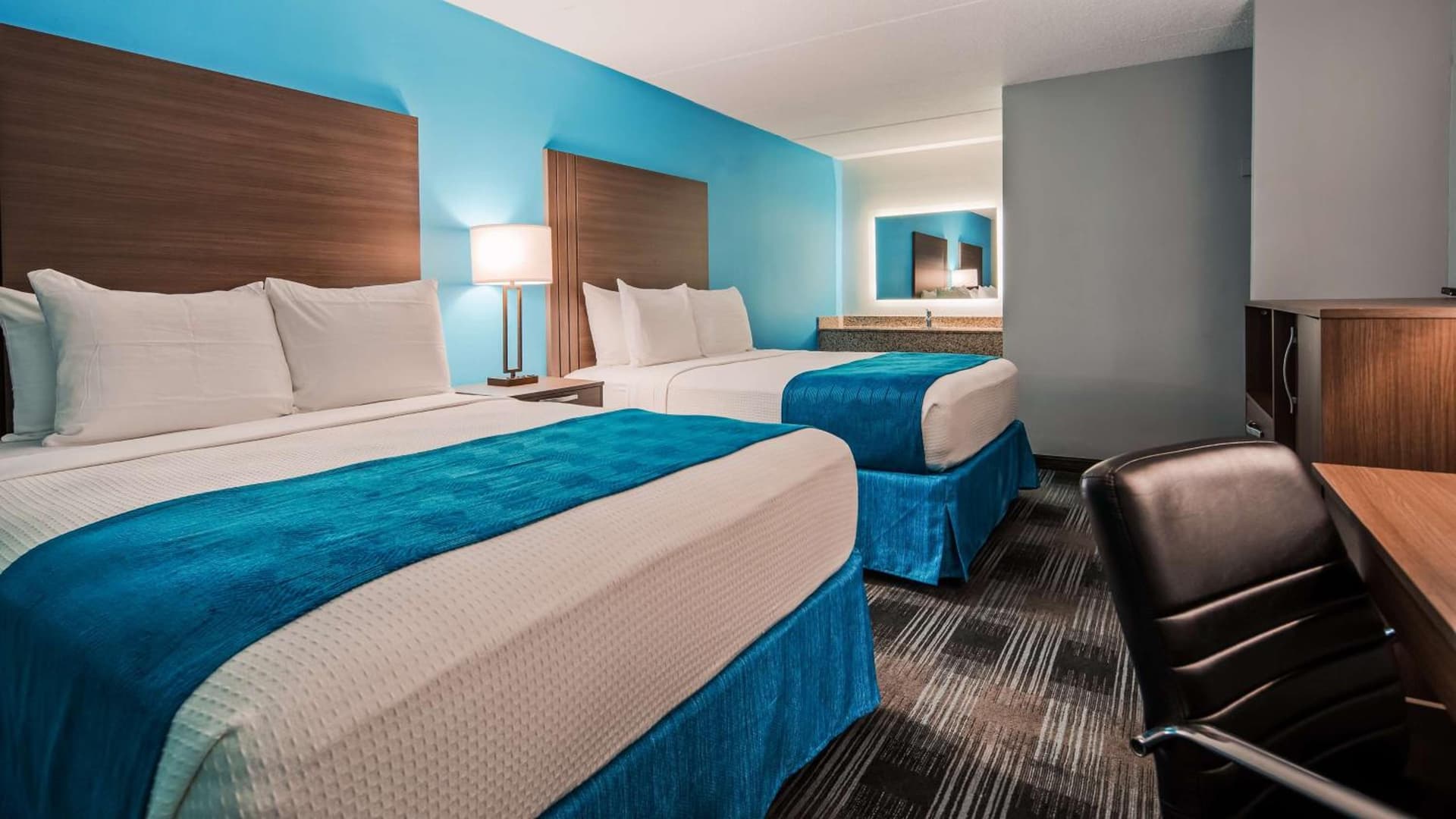 Quality Inn Jacksonville South interior in Jacksonville, FL — gallery photo 2