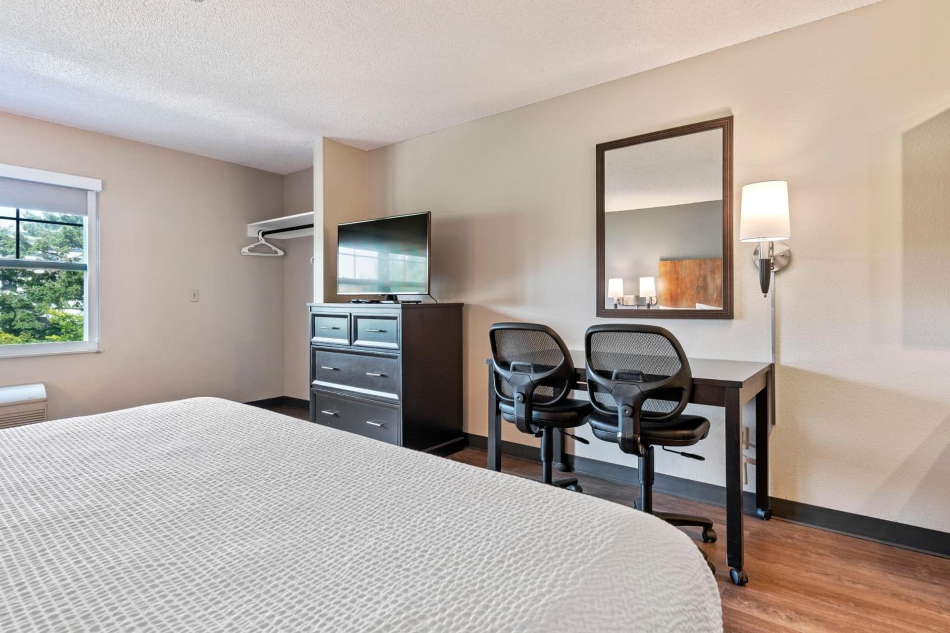 Extended Stay America Premier Suites - Seattle - Bellevue - Downtown gallery photo in Bellevue, WA — image 63
