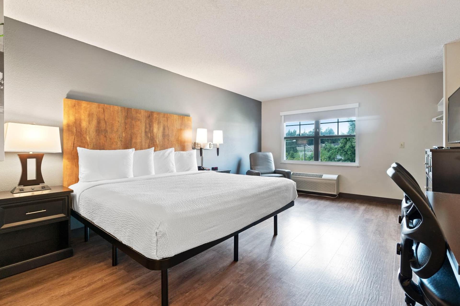 Extended Stay America Premier Suites - Seattle - Bellevue - Downtown gallery photo in Bellevue, WA — image 62
