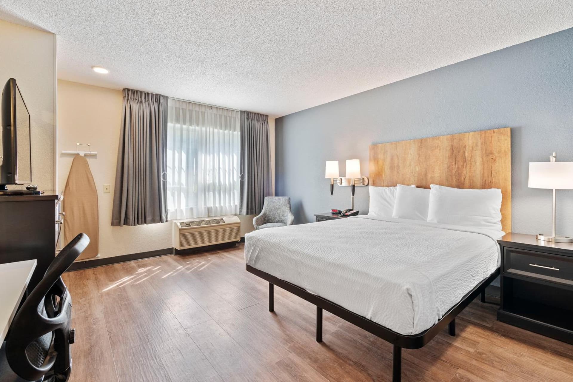 Extended Stay America Premier Suites - Seattle - Bellevue - Downtown gallery photo in Bellevue, WA — image 21