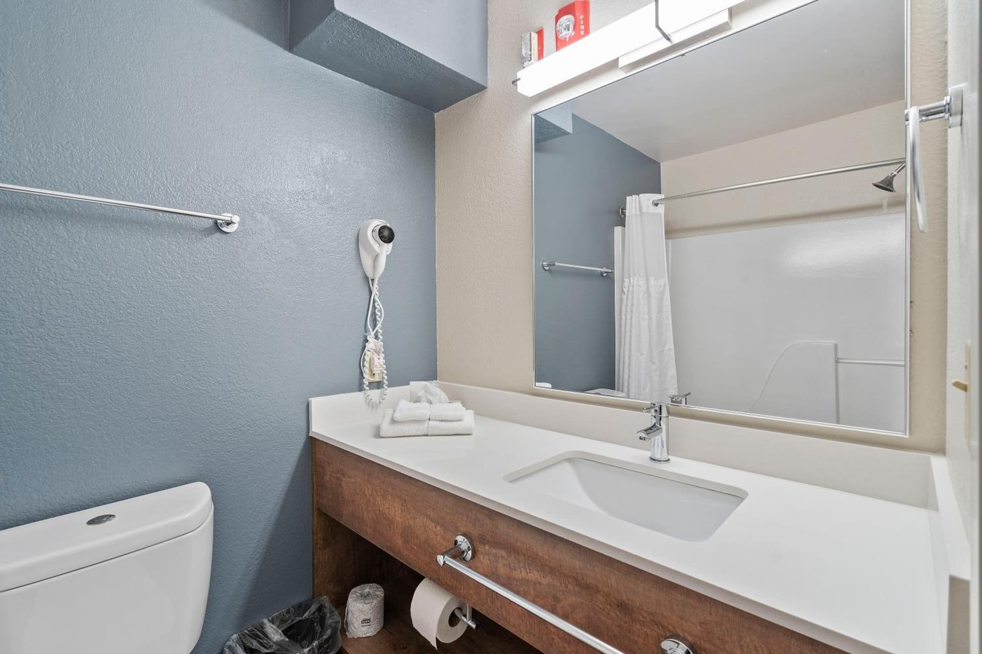 Extended Stay America Premier Suites - Seattle - Bellevue - Downtown gallery photo in Bellevue, WA — image 24
