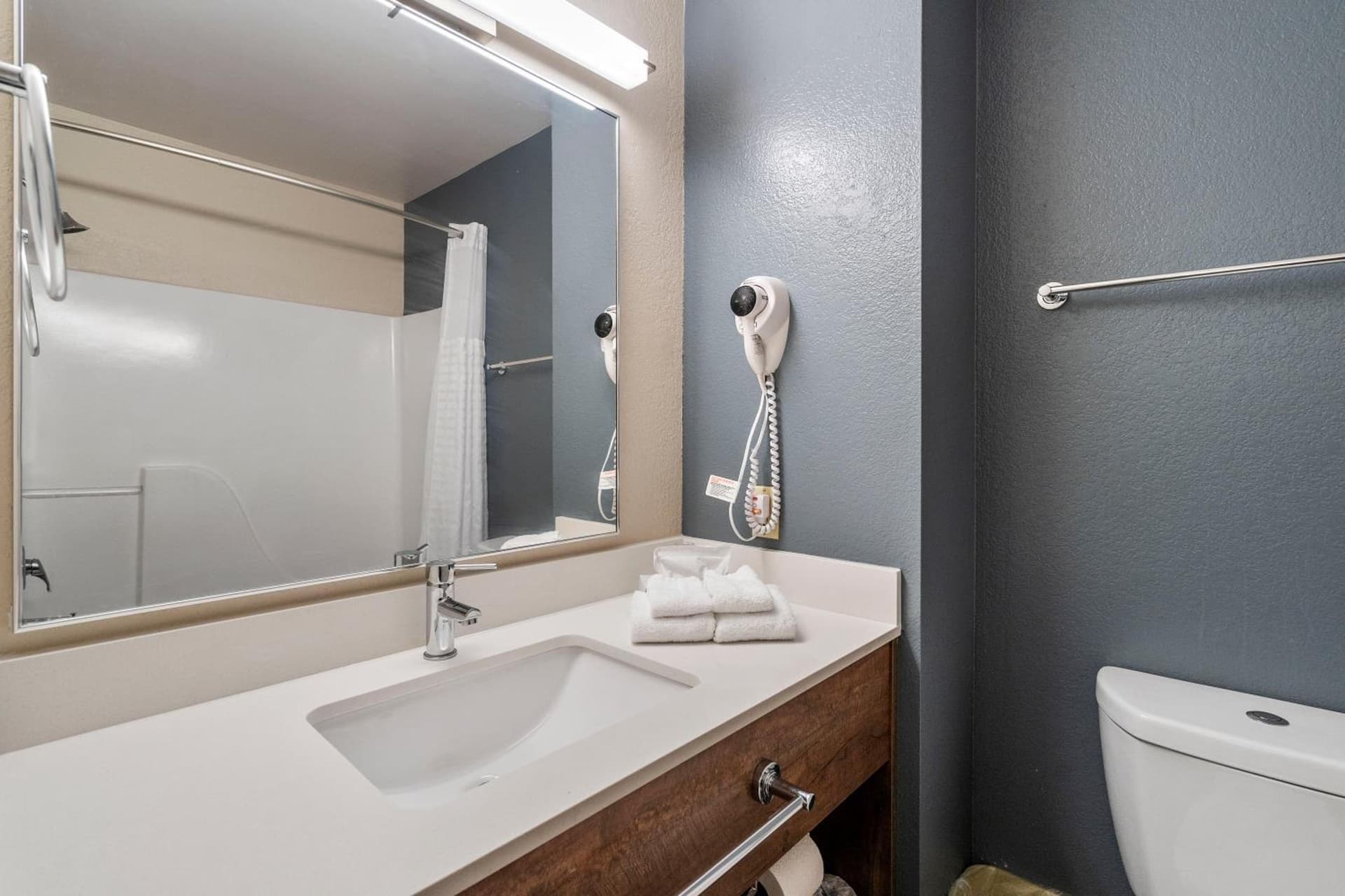 Extended Stay America Premier Suites - Seattle - Bellevue - Downtown gallery photo in Bellevue, WA — image 47