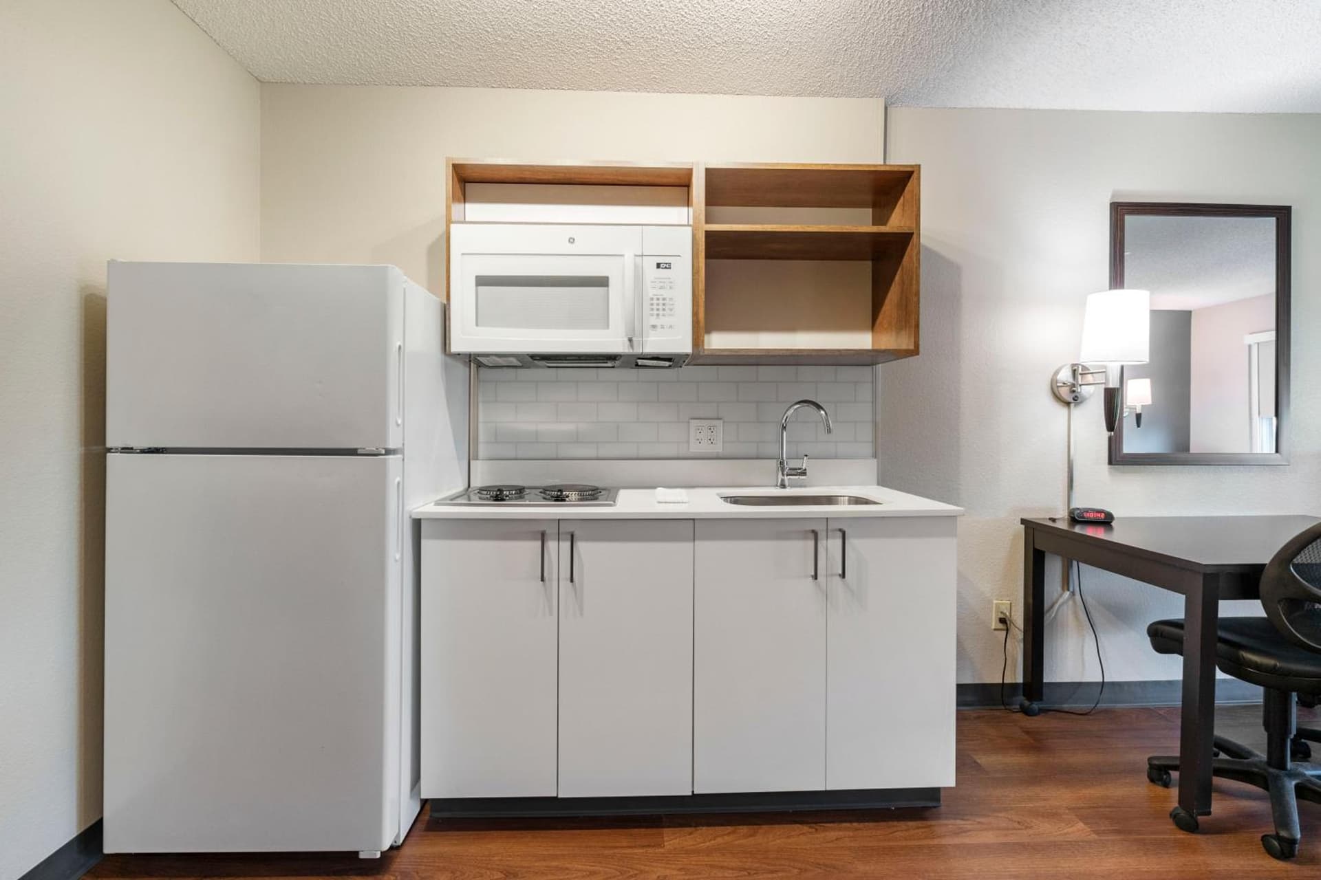 Extended Stay America Premier Suites - Seattle - Bellevue - Downtown gallery photo in Bellevue, WA — image 16