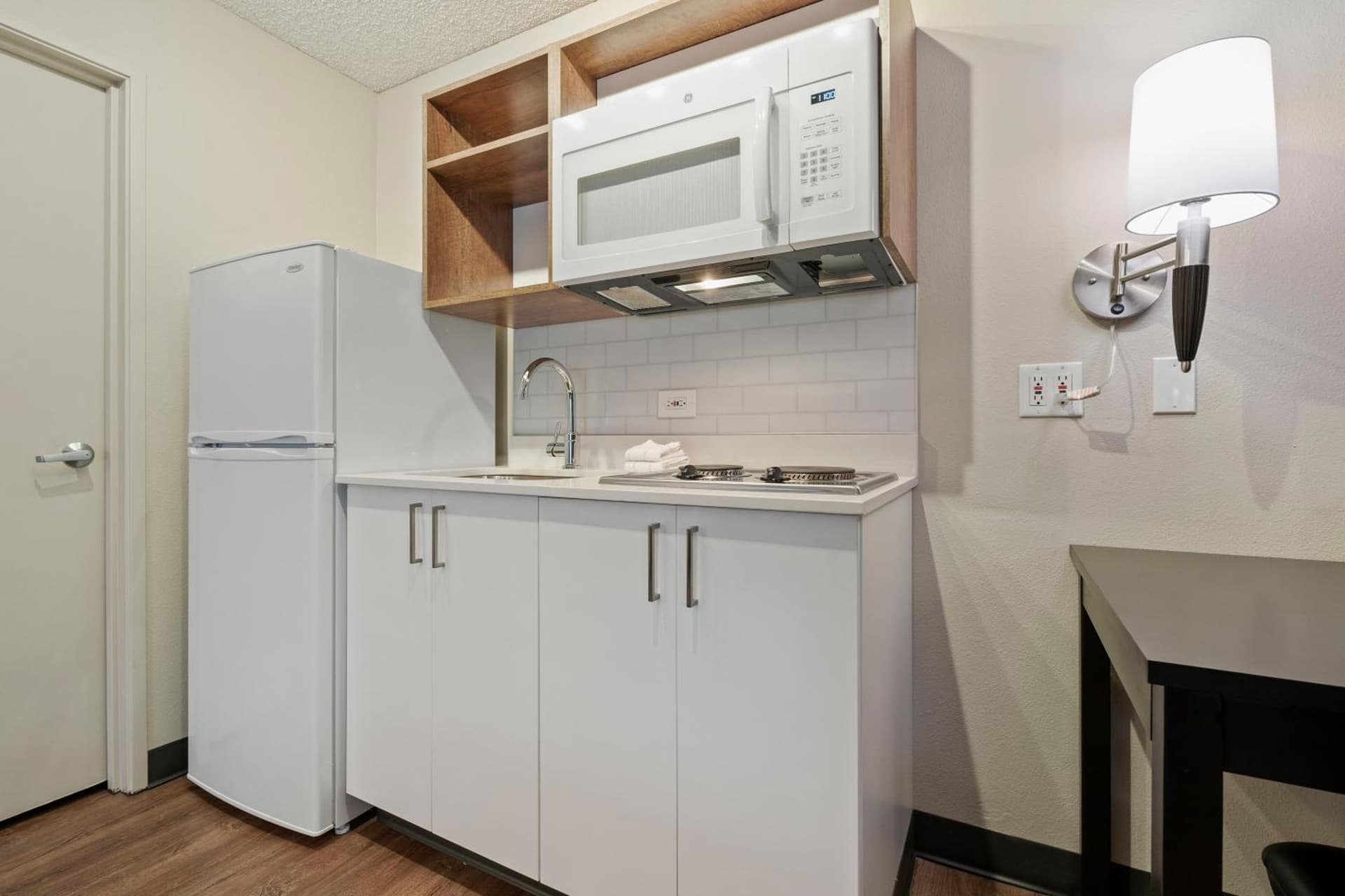 Extended Stay America Suites - Seattle - Redmond gallery photo in Bellevue, WA — image 51
