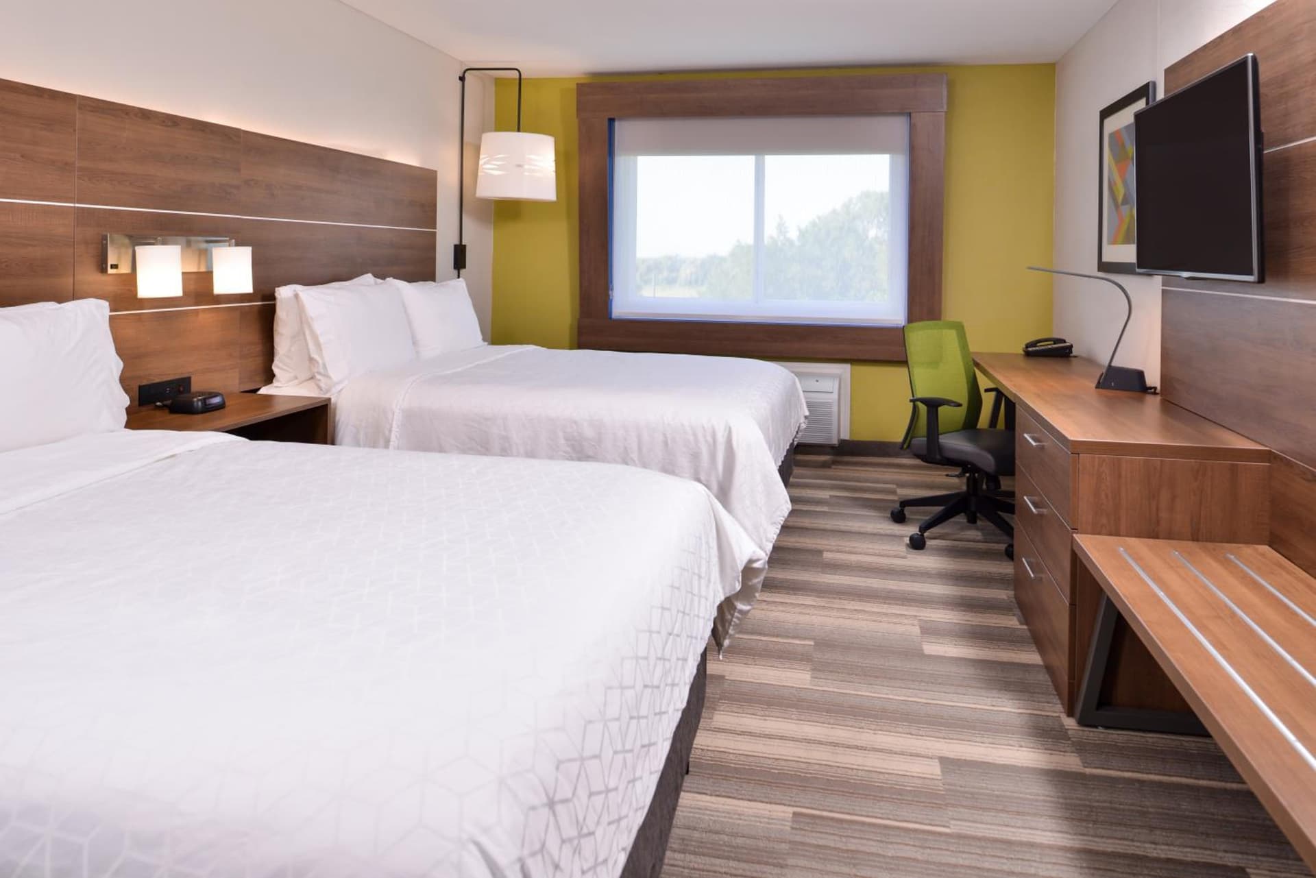 Holiday Inn Express Hotel & Suites Elgin by IHG interior in Elgin, TX — gallery photo 2