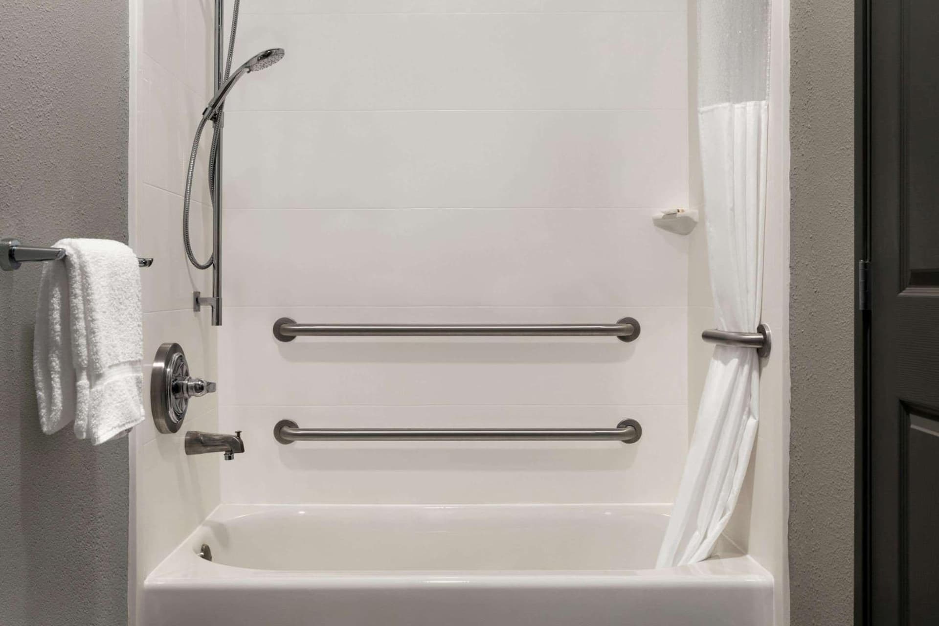 La Quinta by Wyndham Salem OR gallery photo in Salem, OR — image 37