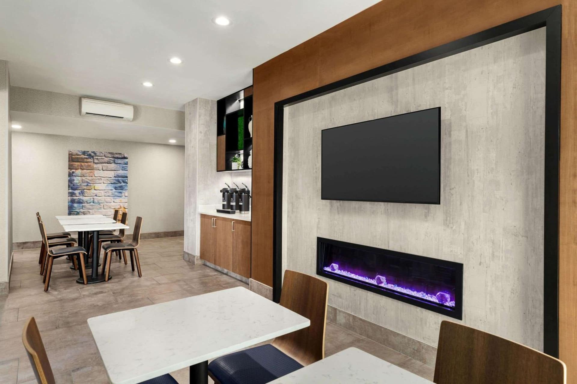 La Quinta by Wyndham Salem OR gallery photo in Salem, OR — image 23