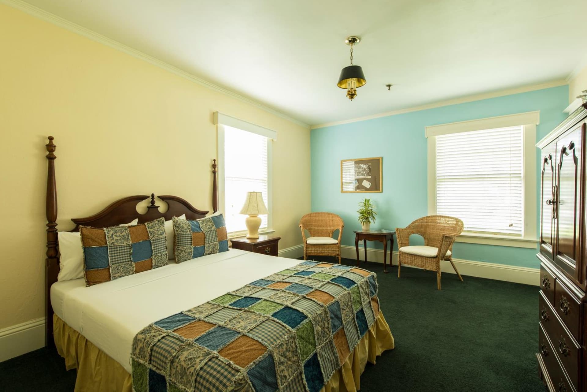 Lakeside Inn on Lake Dora interior in Mount Dora, FL — gallery photo 2