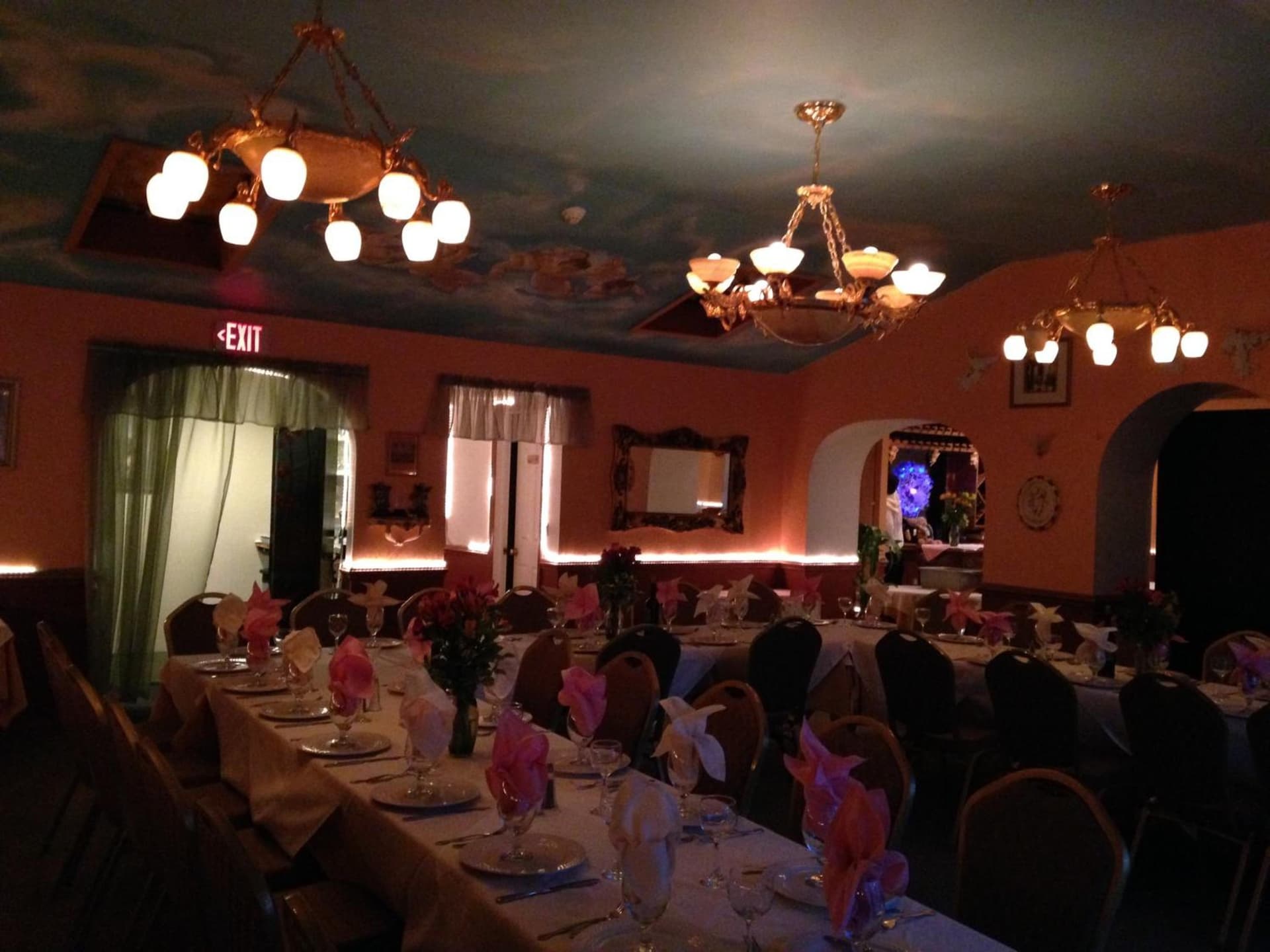 Jones Beach Hotel gallery photo in Wantagh, NY — image 18