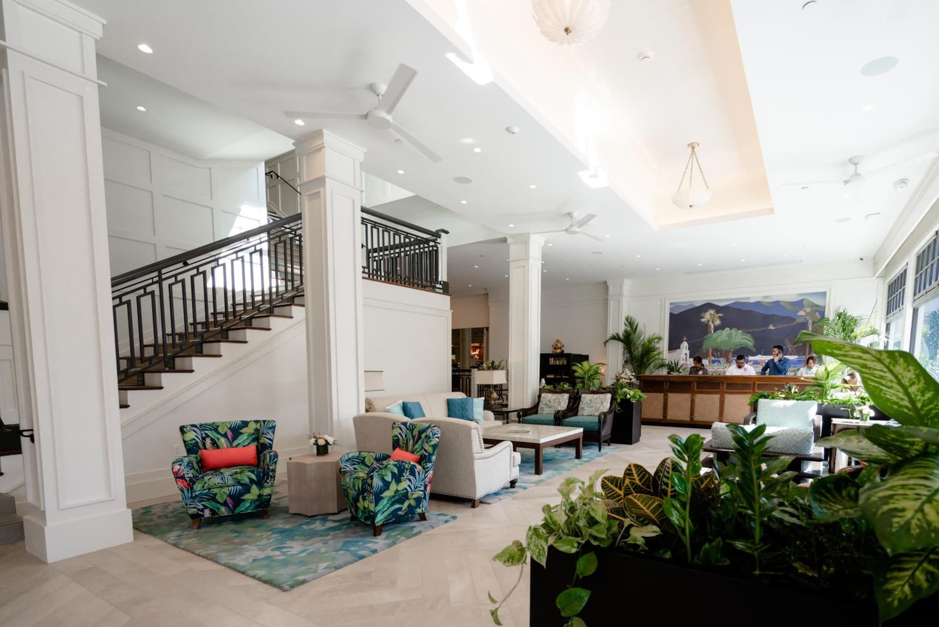 Hotel Atwater interior in Avalon, CA — gallery photo 2