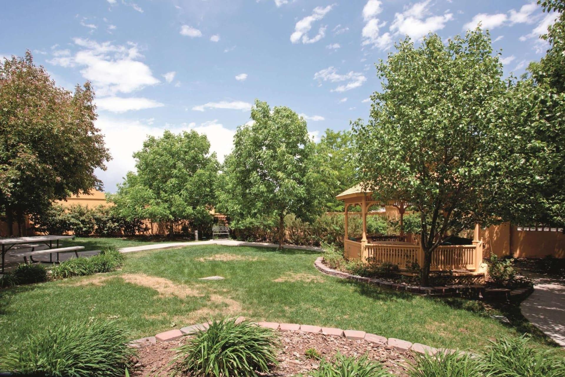 La Quinta Inn & Suites by Wyndham Colorado Springs South AP gallery photo in Colorado Springs, CO — image 64