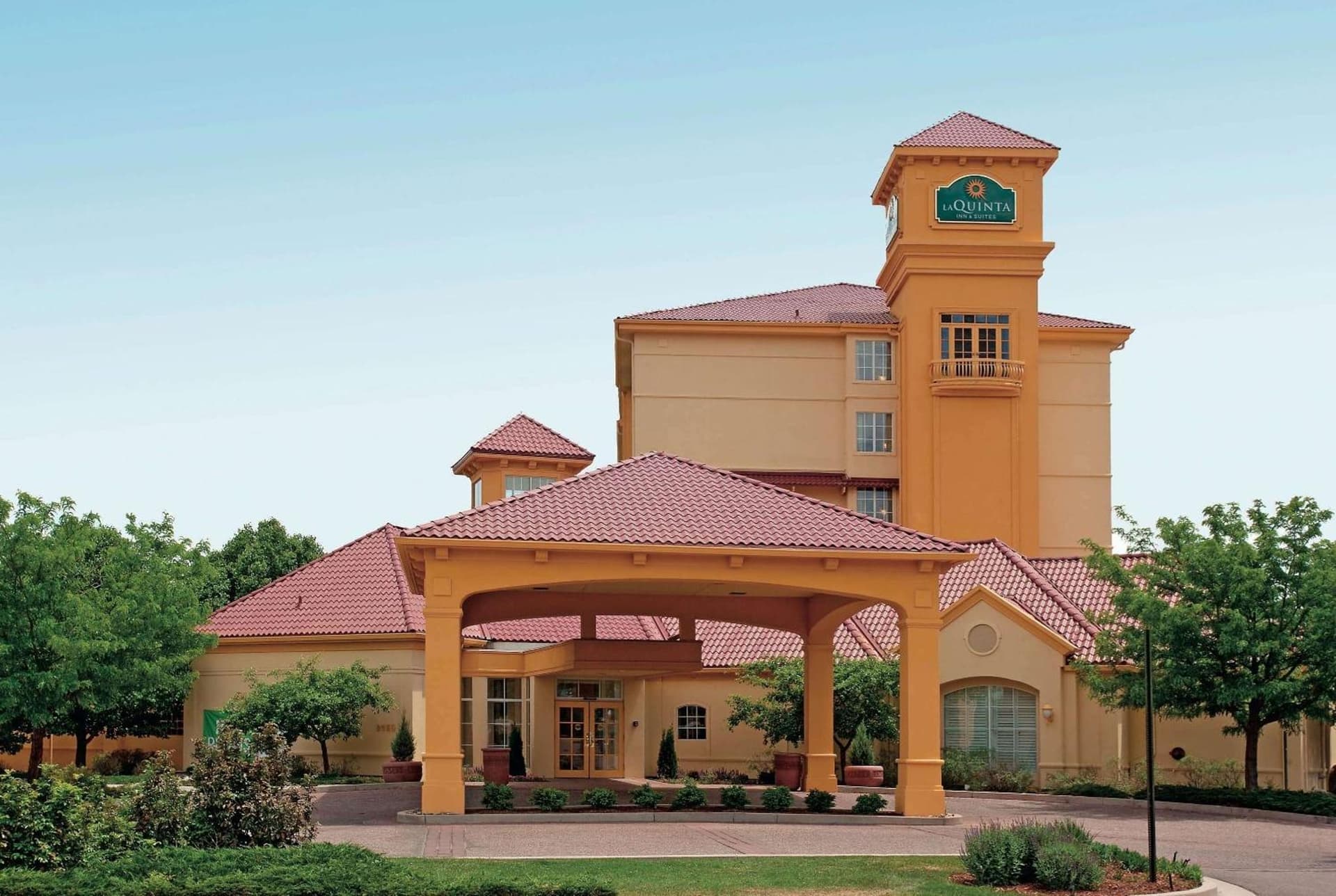 La Quinta Inn & Suites by Wyndham Colorado Springs South AP gallery photo in Colorado Springs, CO — image 40