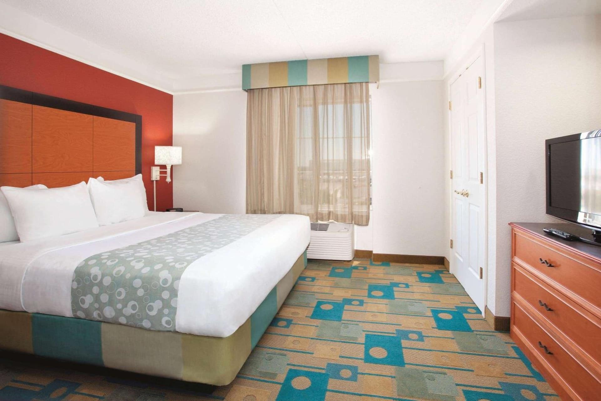 La Quinta Inn & Suites by Wyndham Colorado Springs South AP gallery photo in Colorado Springs, CO — image 35