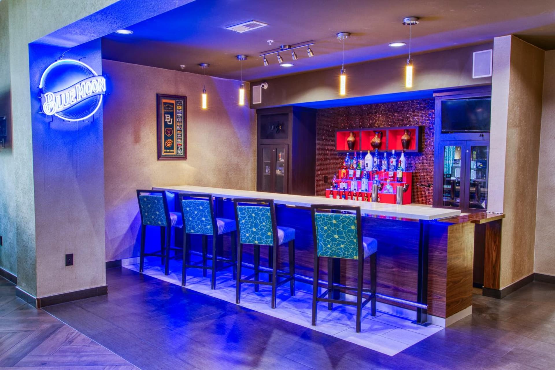 Comfort Suites Waco North - Near University Area gallery photo in Waco, TX — image 8