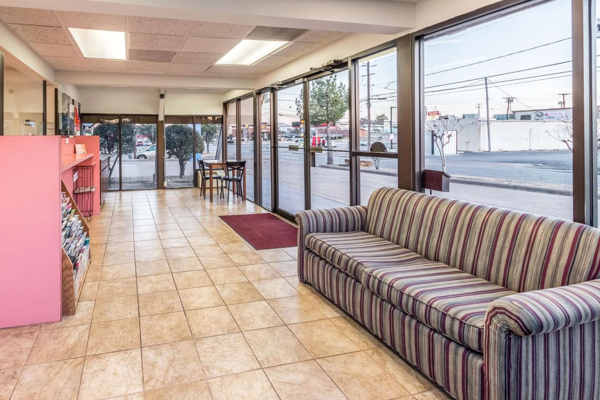 Motel 6-Arlington, TX - UTA gallery photo in Arlington, TX — image 19