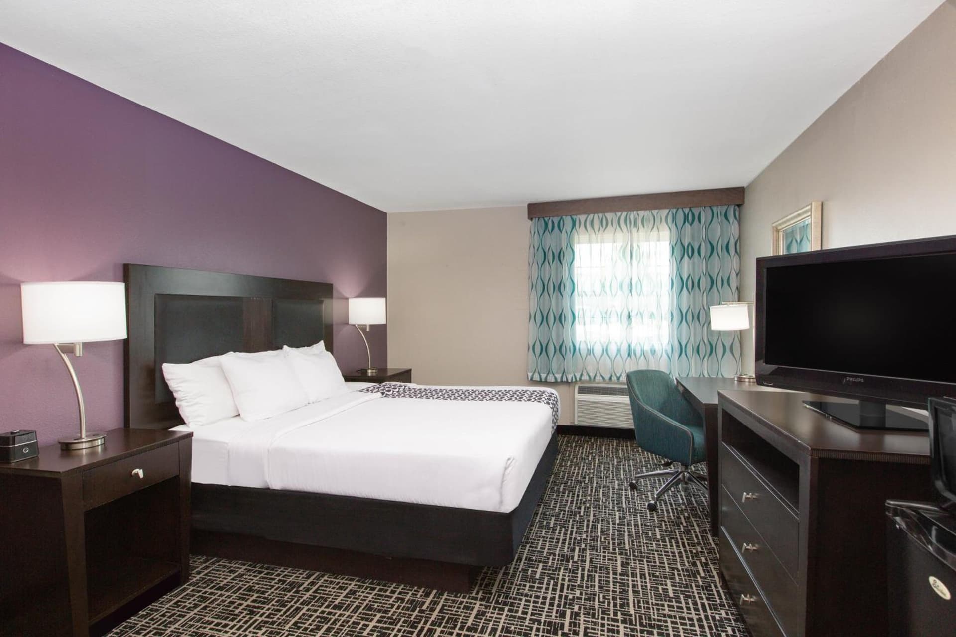 La Quinta by Wyndham Blue Springs gallery photo in Blue Springs, MO — image 46