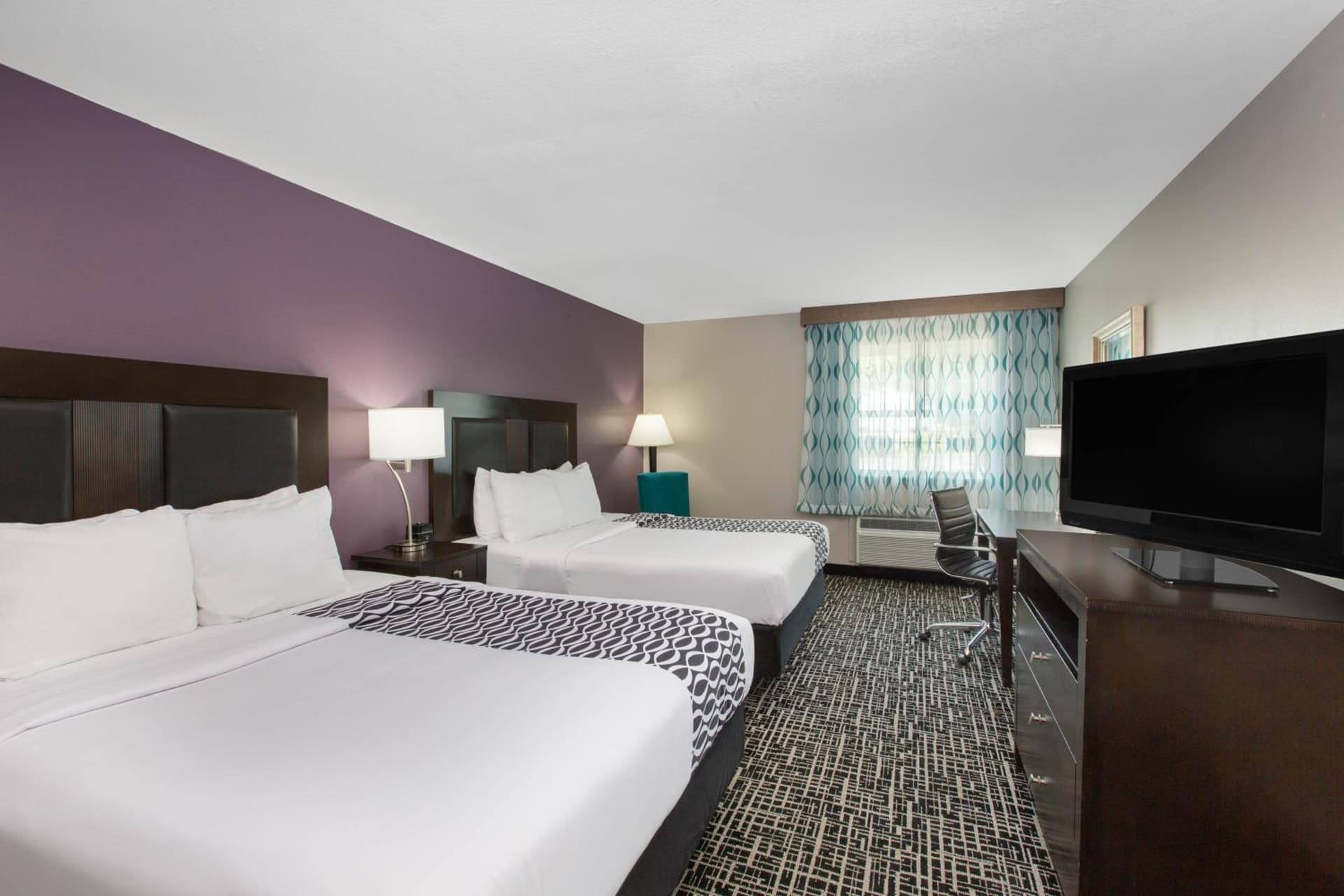 La Quinta by Wyndham Blue Springs gallery photo in Blue Springs, MO — image 60
