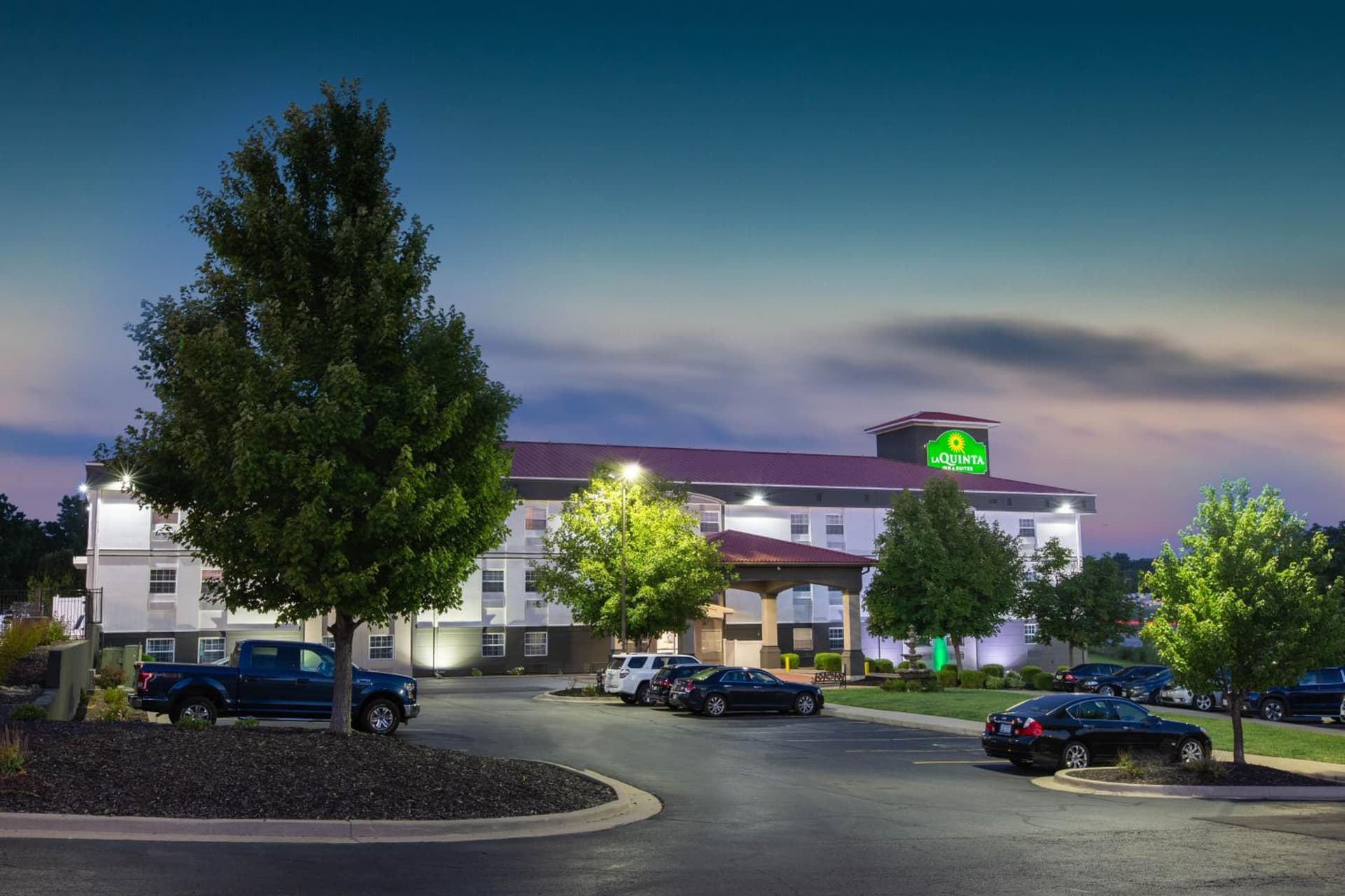 La Quinta by Wyndham Blue Springs property views in Blue Springs, MO — gallery photo 3