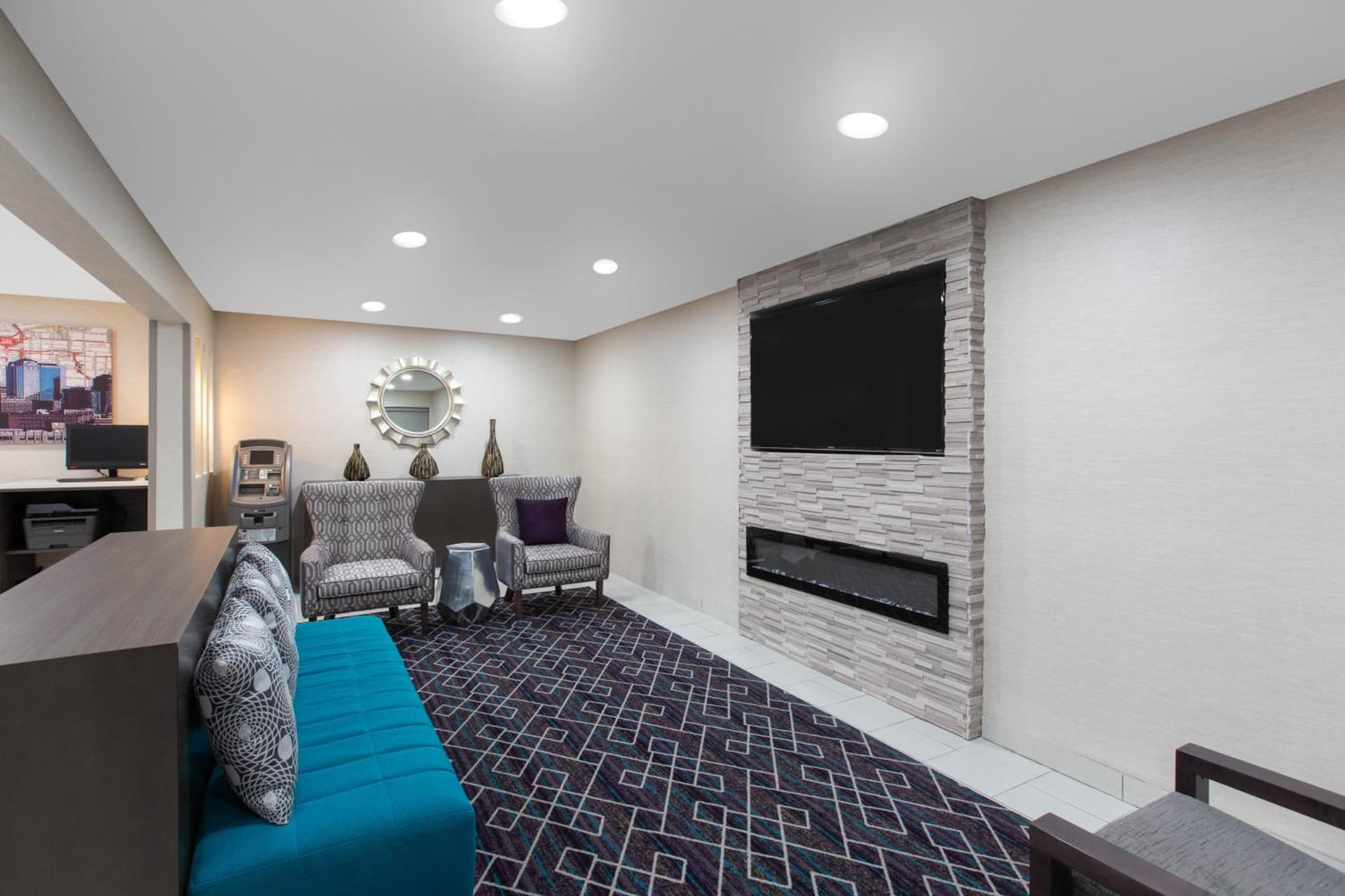 La Quinta by Wyndham Blue Springs gallery photo in Blue Springs, MO — image 24