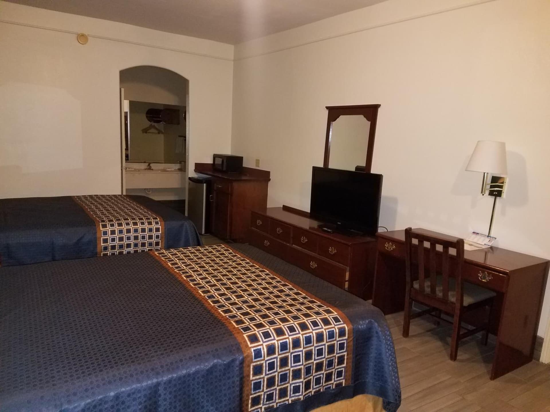 Texas Inn Downtown McAllen property views in McAllen, TX — gallery photo 3