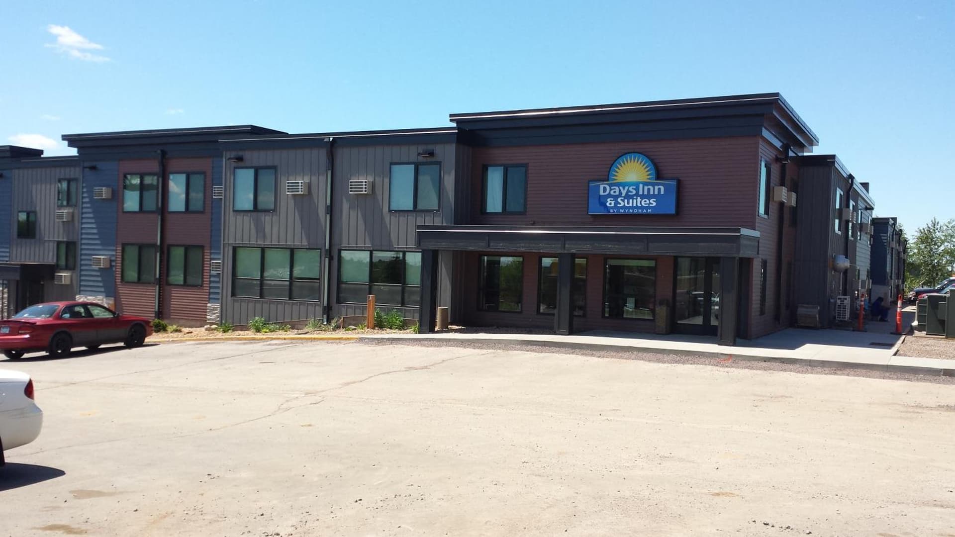 Days Inn & Suites by Wyndham Duluth by the Mall gallery photo in Duluth, MN — image 18
