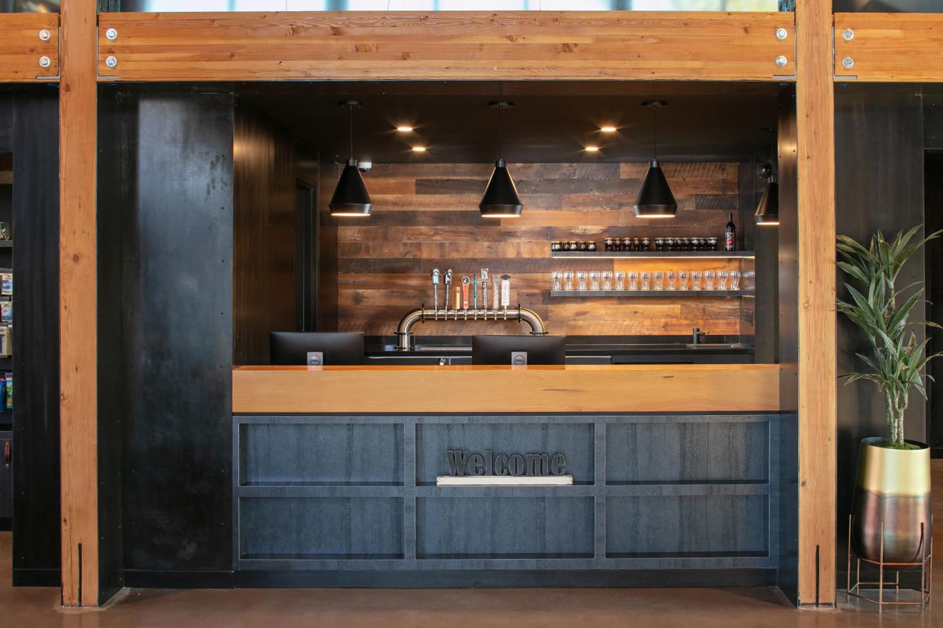 Waypoint Hotel gallery photo in Bend, OR — image 61