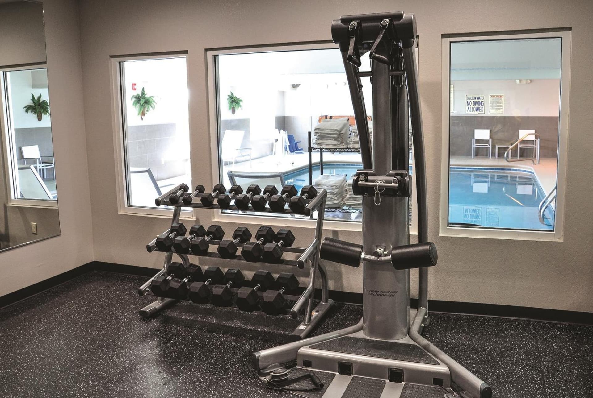 Country Inn & Suites by Radisson, Beavercreek-Dayton gallery photo in Fairborn, OH — image 44