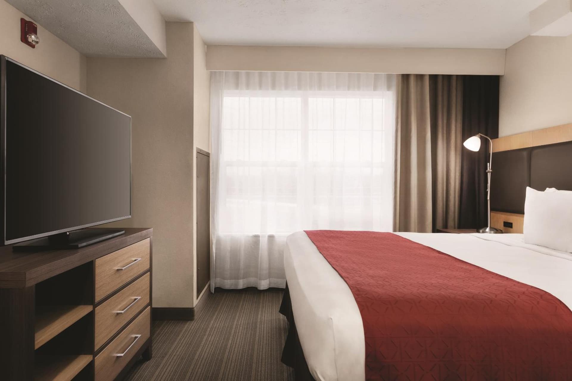 Country Inn & Suites by Radisson, Beavercreek-Dayton gallery photo in Fairborn, OH — image 48