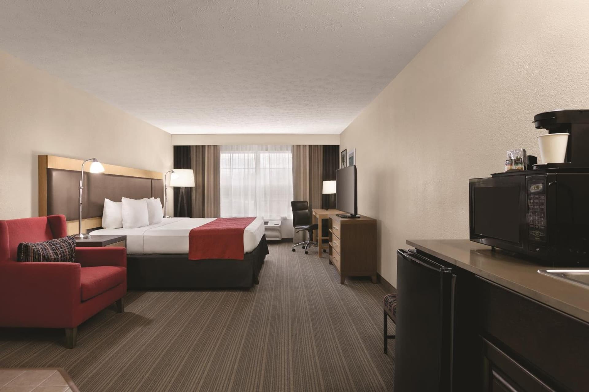 Country Inn & Suites by Radisson, Beavercreek-Dayton gallery photo in Fairborn, OH — image 49
