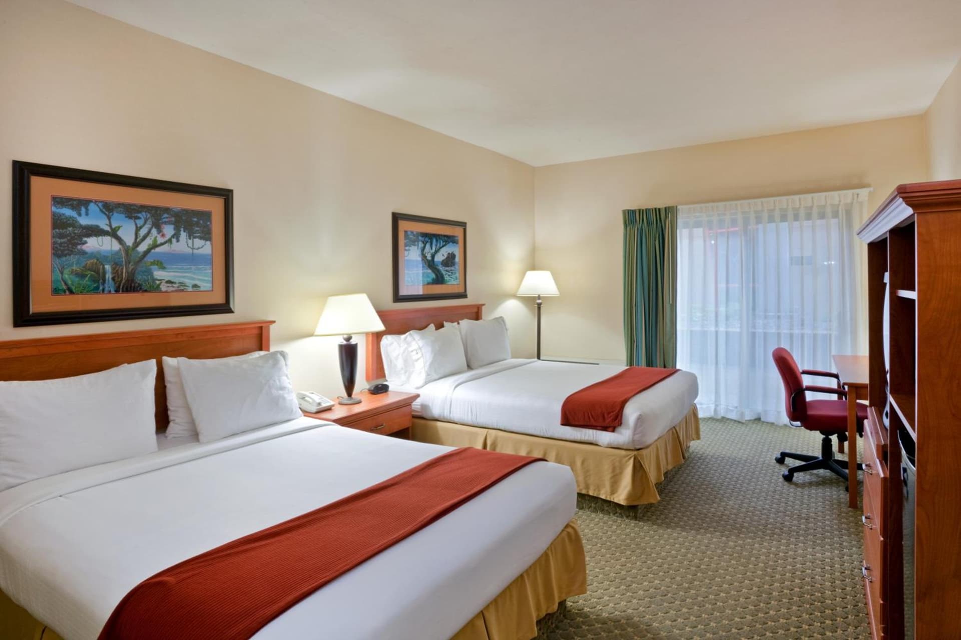 Triple Play Resort Hotel & Suites interior in Hayden, ID — gallery photo 2