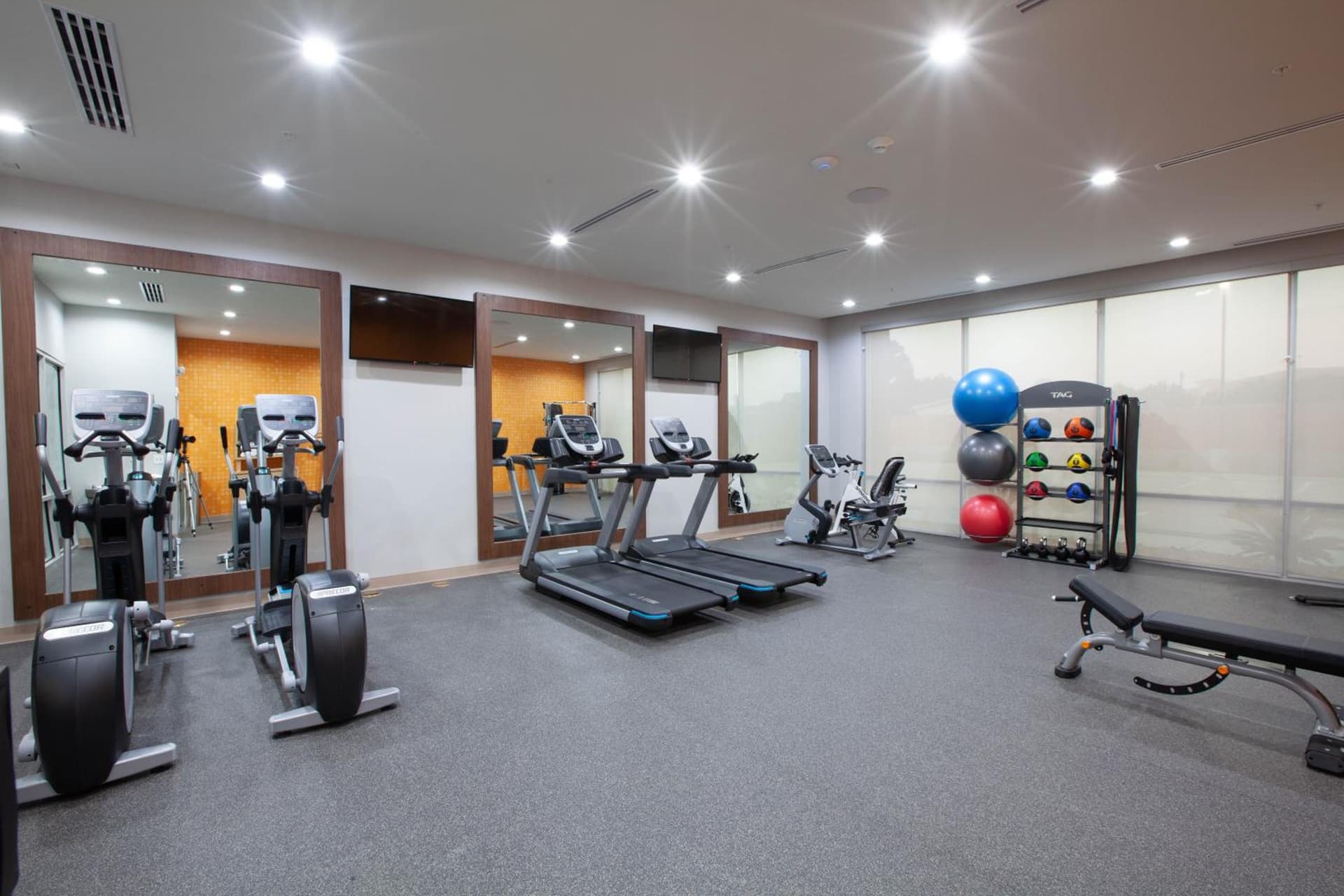 La Quinta by Wyndham Houston East at Sheldon Rd gallery photo in Channelview, TX — image 4