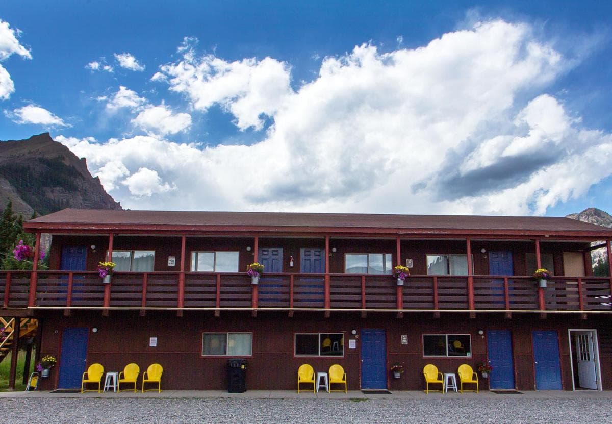 High Country Motel and Cabins property views in Cooke City, MT — gallery photo 3