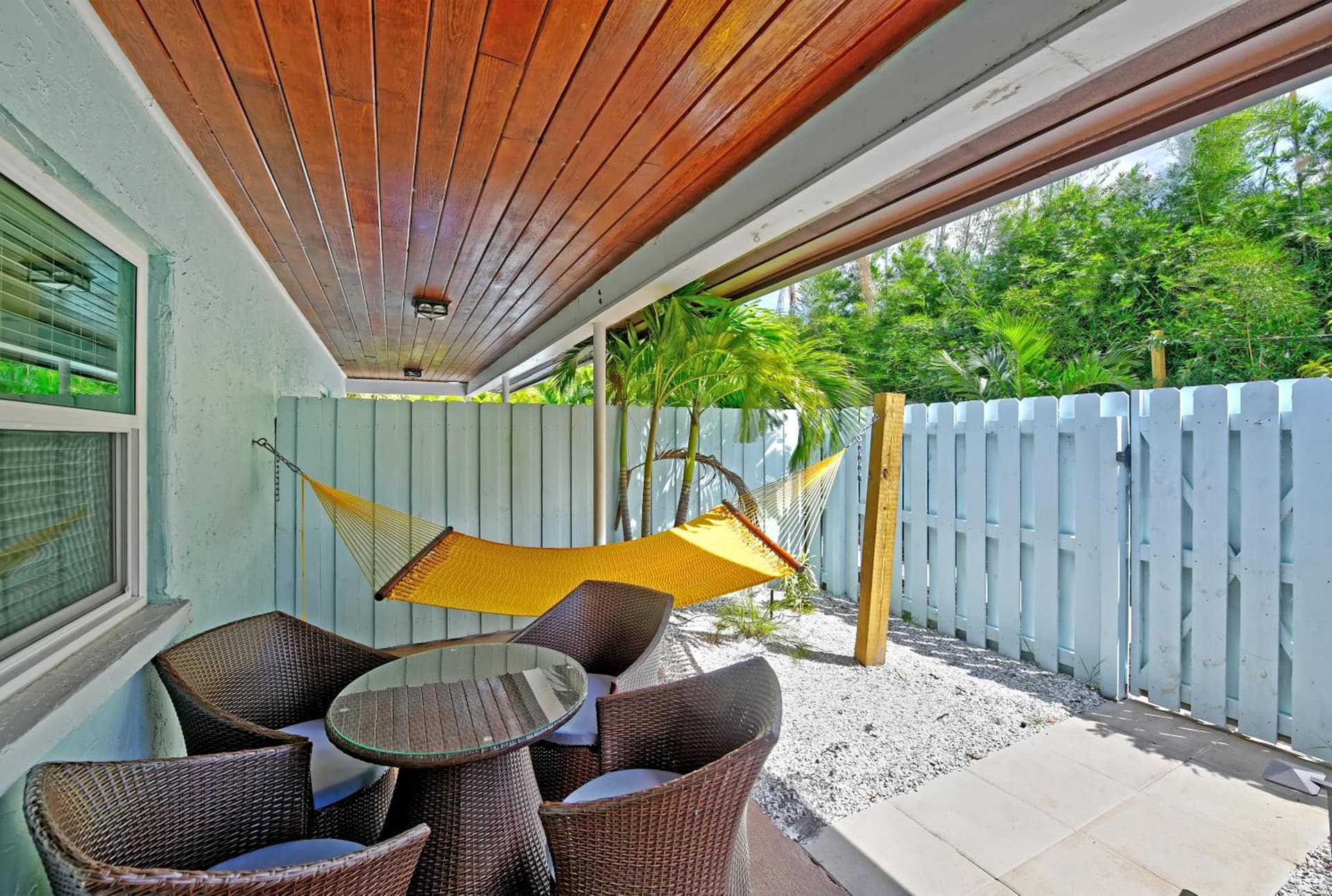Siesta Key Palms Resort gallery photo in Sarasota, FL — image 119