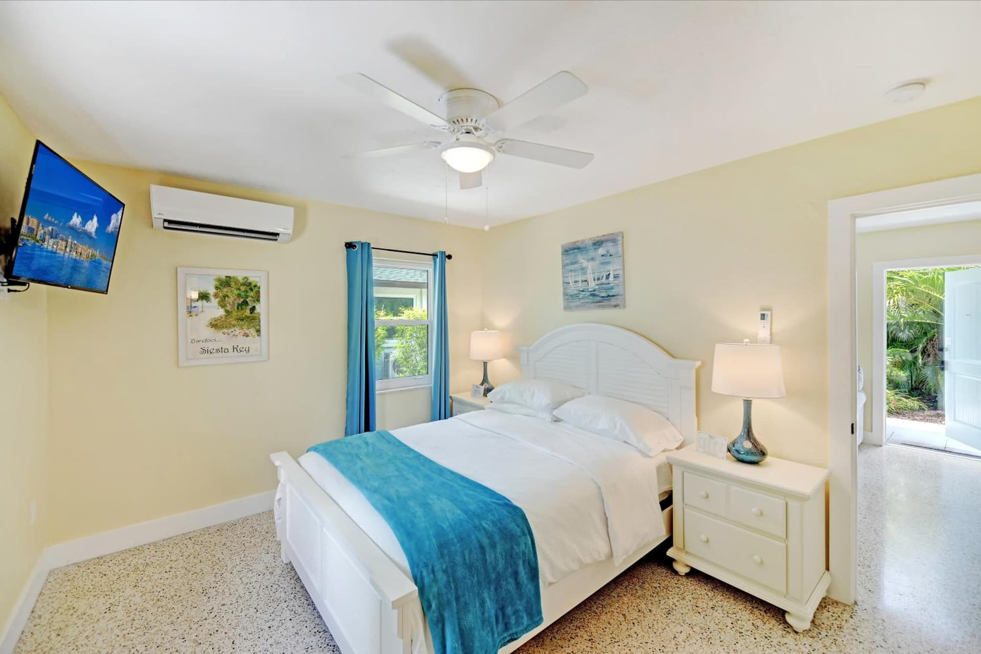 Siesta Key Palms Resort gallery photo in Sarasota, FL — image 95
