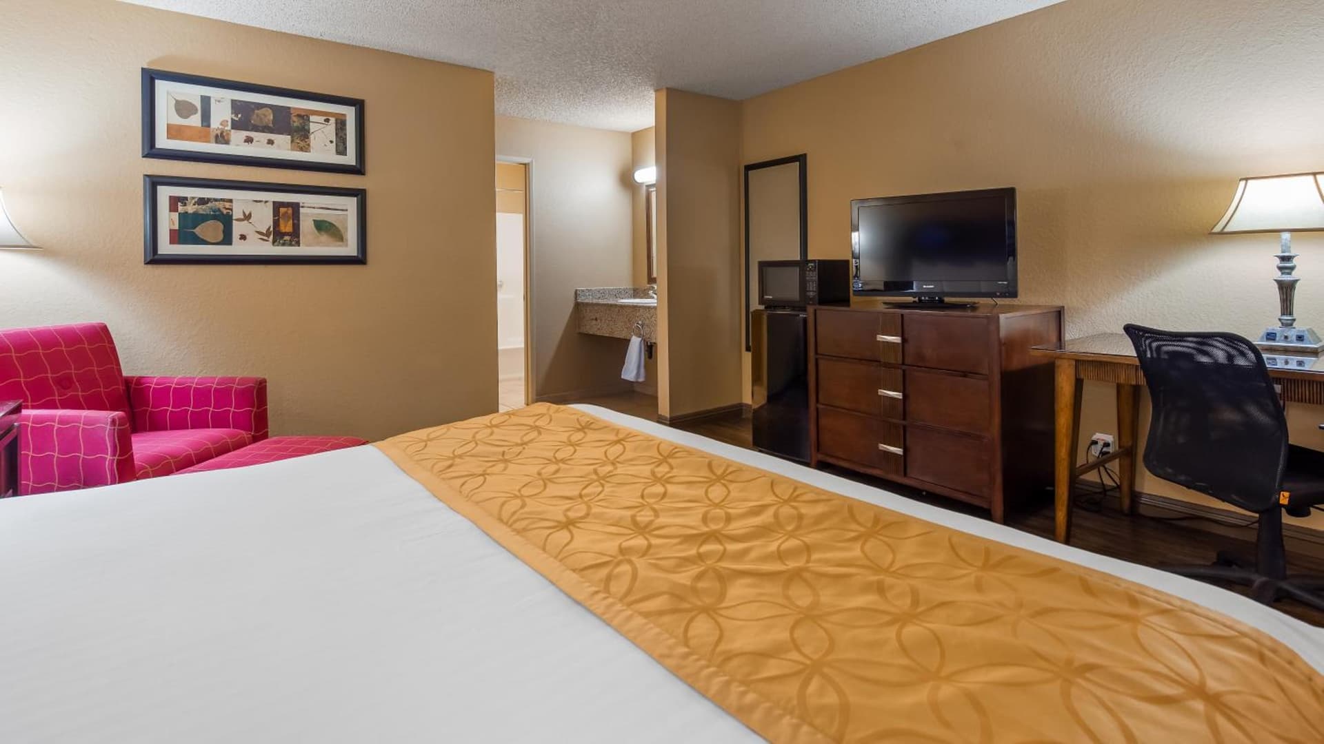 Empire Inn gallery photo in San Bernardino, CA — image 12