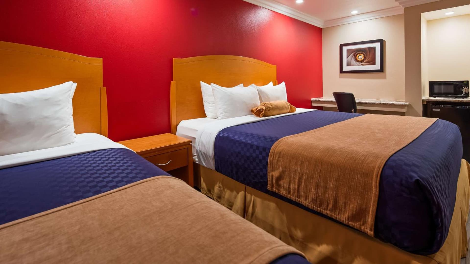 Placentia - Anaheim Orange County Hotel gallery photo in Placentia, CA — image 7