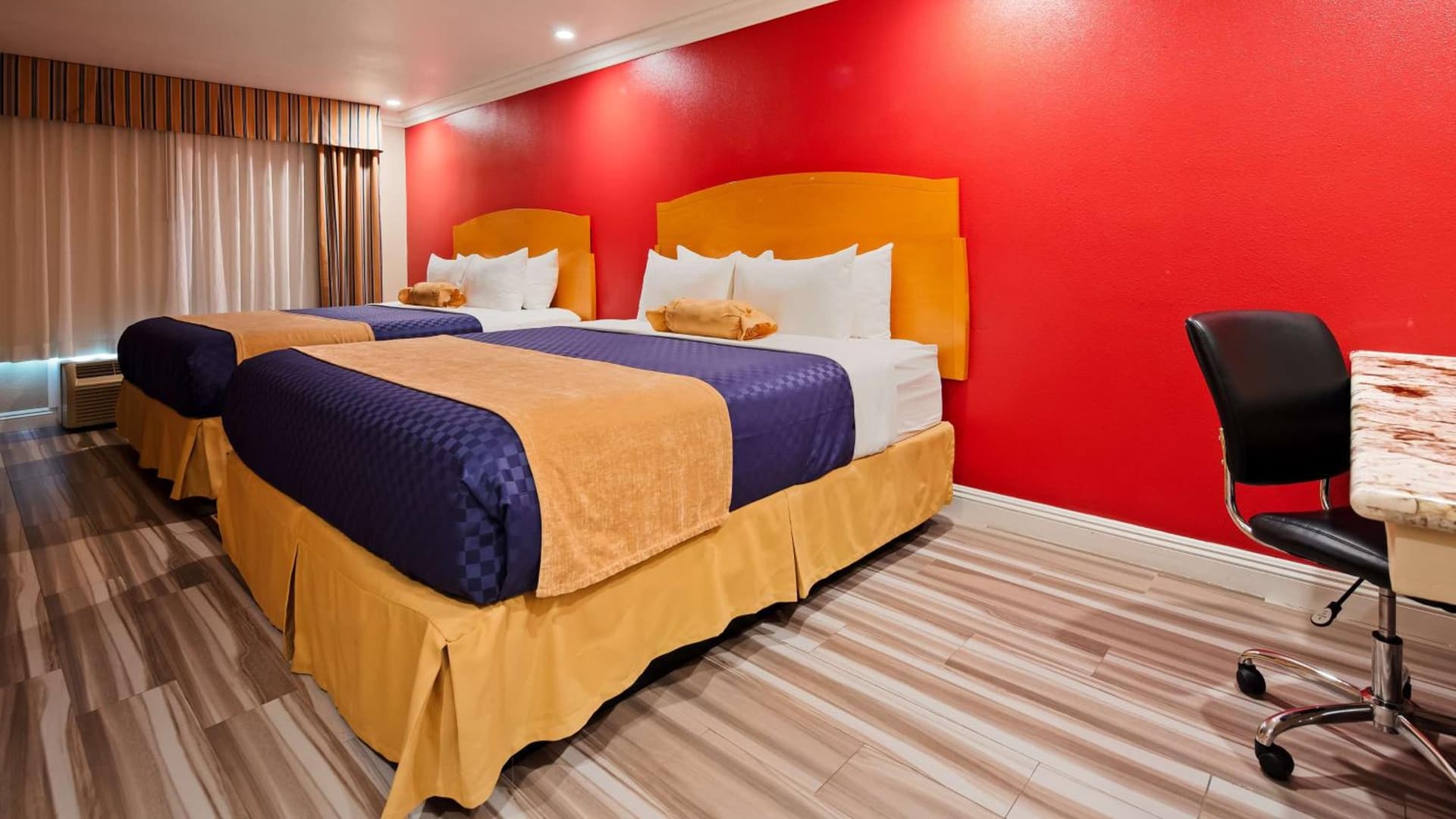Placentia - Anaheim Orange County Hotel property views in Placentia, CA — gallery photo 3