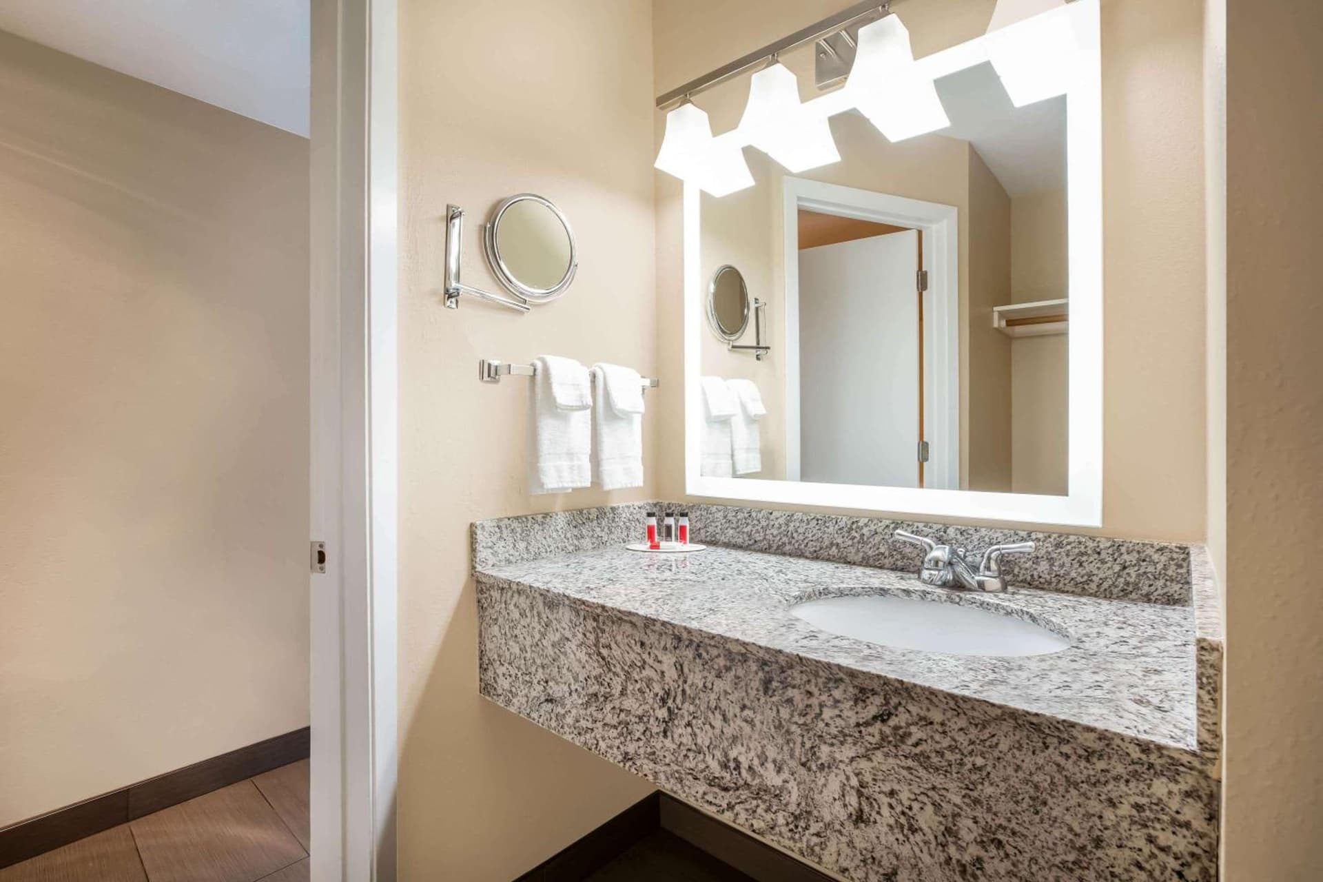 Baymont by Wyndham Tri-Cities/Kennewick WA gallery photo in Kennewick, WA — image 24
